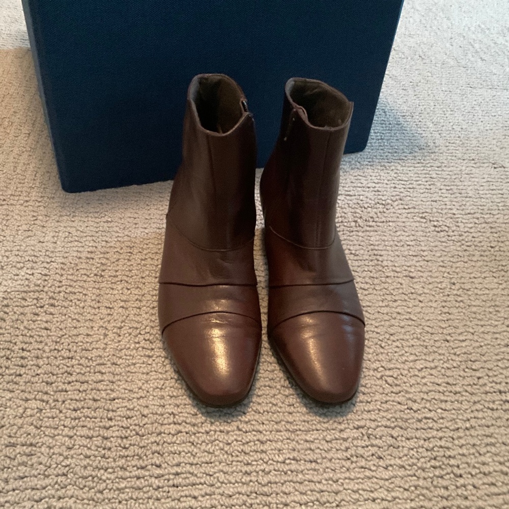 Munro ankle boots